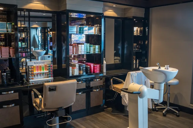beauty salon, hair dresser, table, furniture, indoors, room, inside, interior, modern, chair, beauty salon, beauty salon, beauty salon, beauty salon, beauty salon, hair dresser. Reading markets for hair salon with a sceptical eye